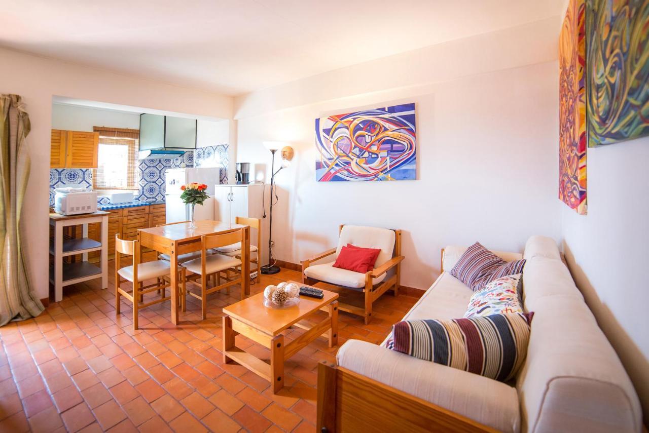 A02 - Dona Ana 1 Bed Lagos